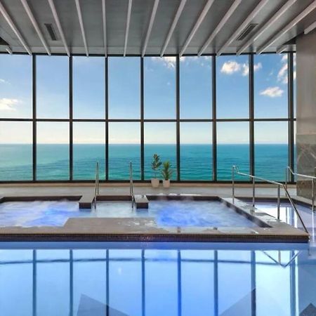 Surfers Paradise New Beachfront Apartments Gold Coast Dış mekan fotoğraf