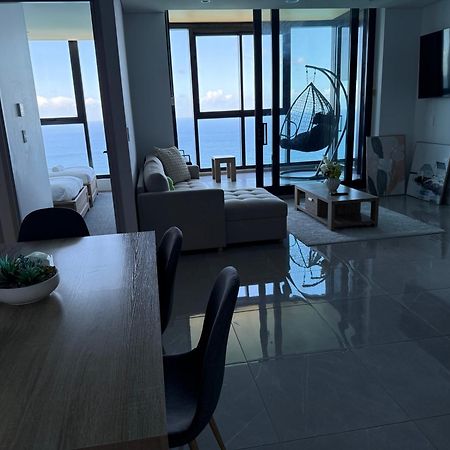 Surfers Paradise New Beachfront Apartments Gold Coast Dış mekan fotoğraf
