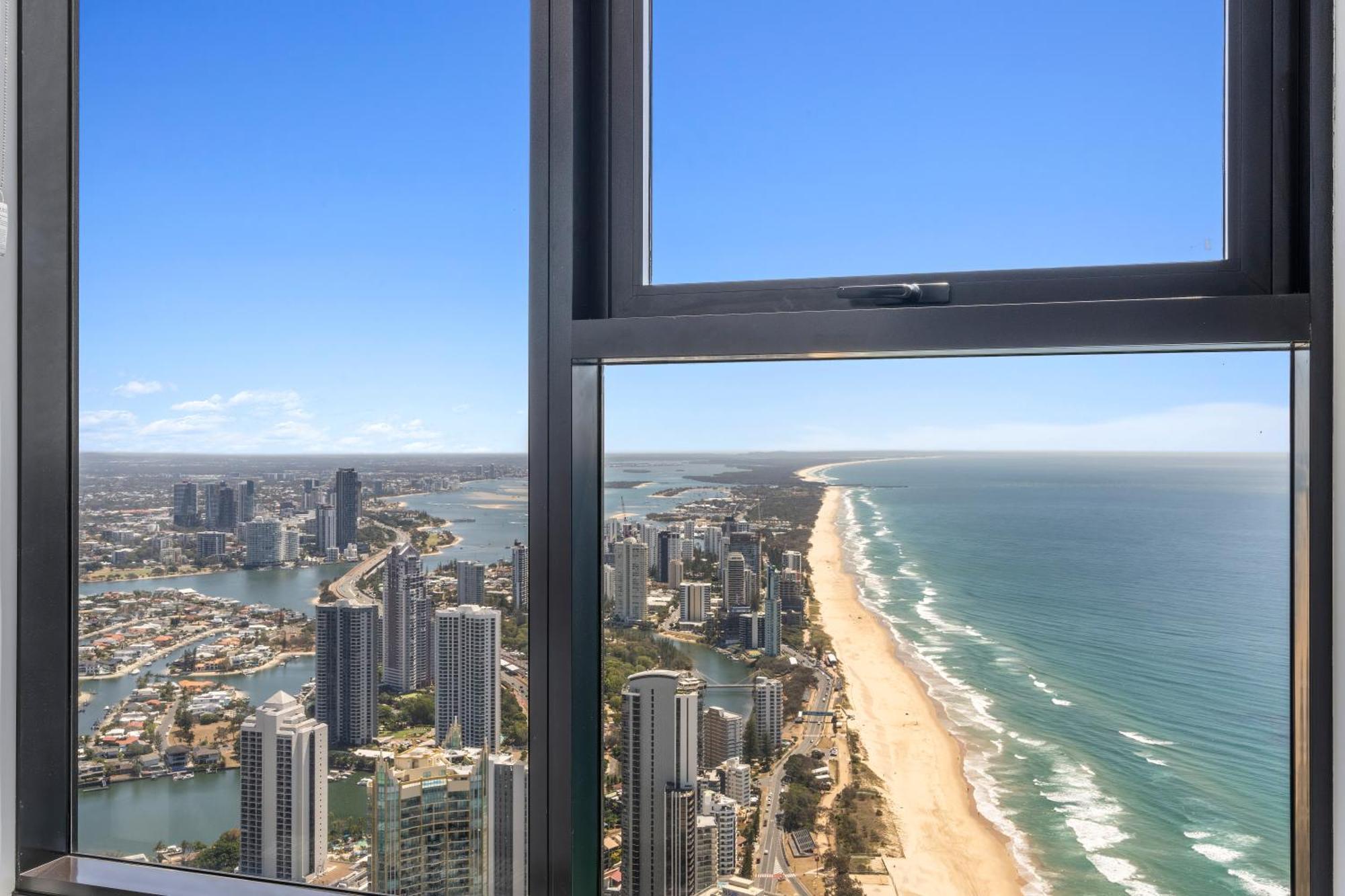 Surfers Paradise New Beachfront Apartments Gold Coast Dış mekan fotoğraf