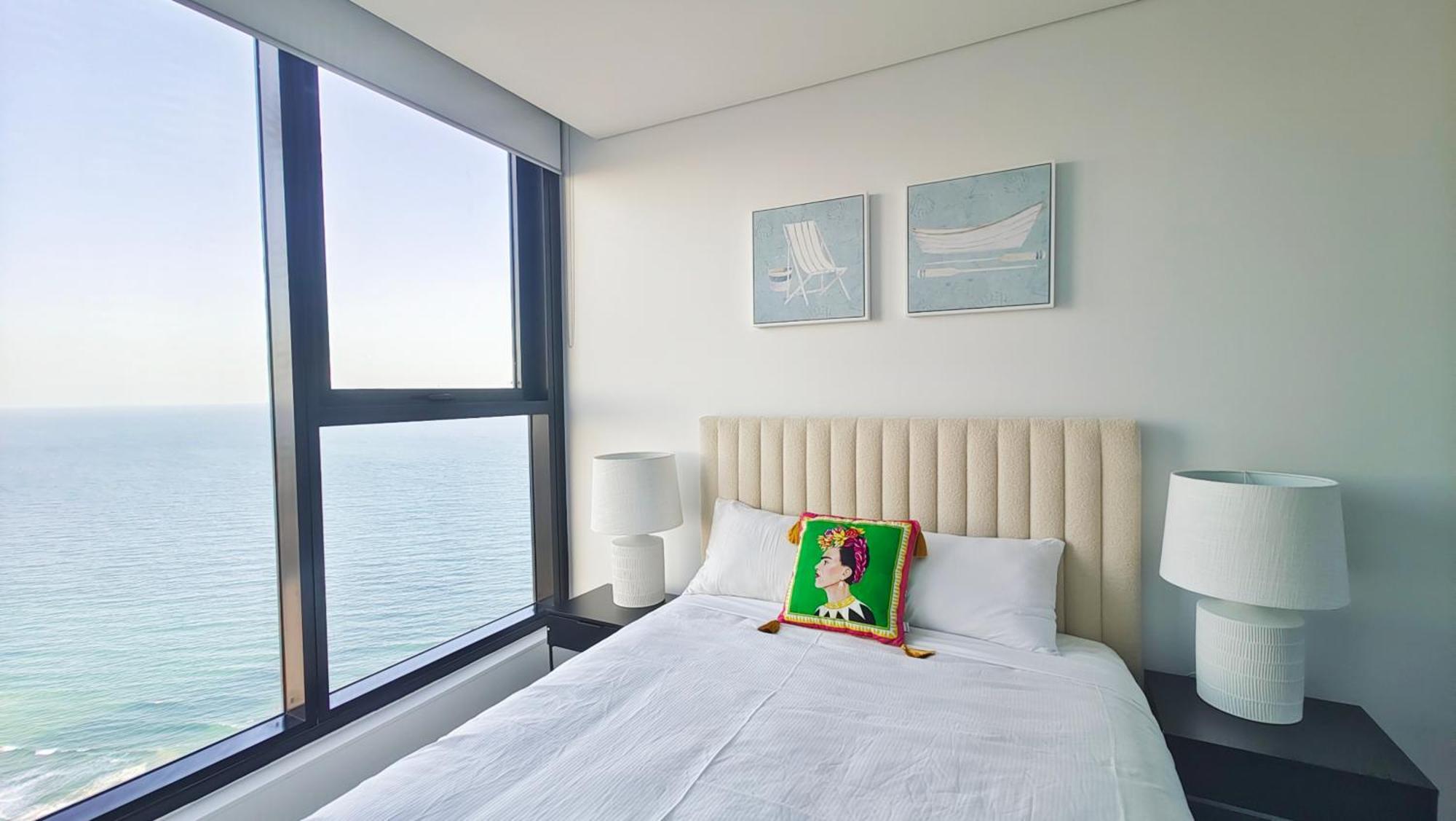 Surfers Paradise New Beachfront Apartments Gold Coast Dış mekan fotoğraf