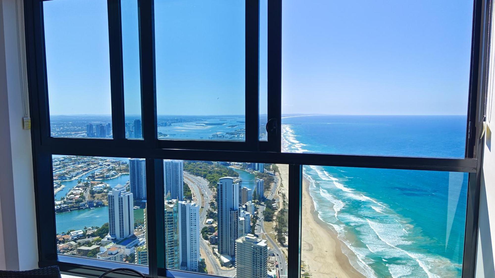 Surfers Paradise New Beachfront Apartments Gold Coast Dış mekan fotoğraf