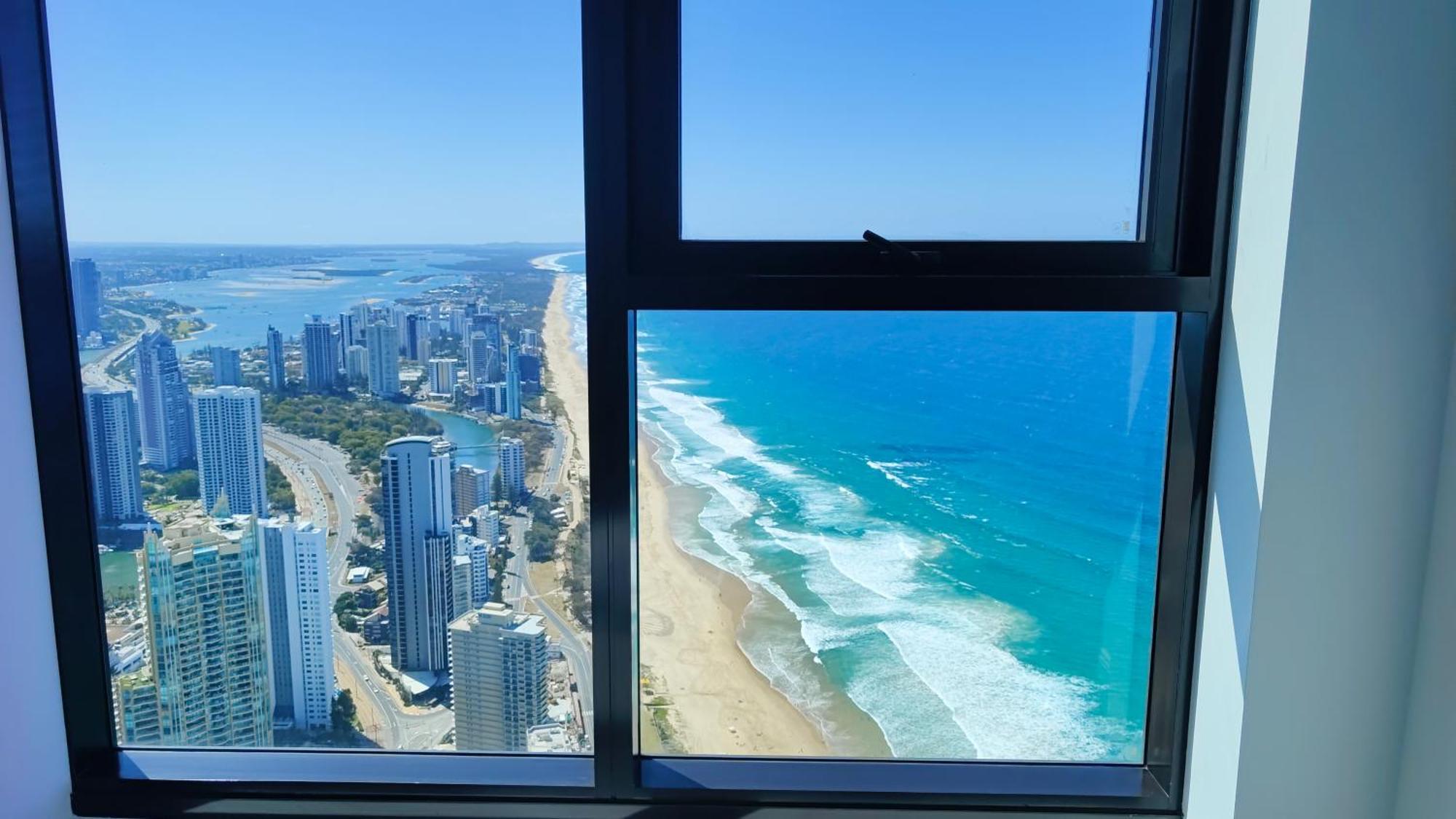 Surfers Paradise New Beachfront Apartments Gold Coast Dış mekan fotoğraf