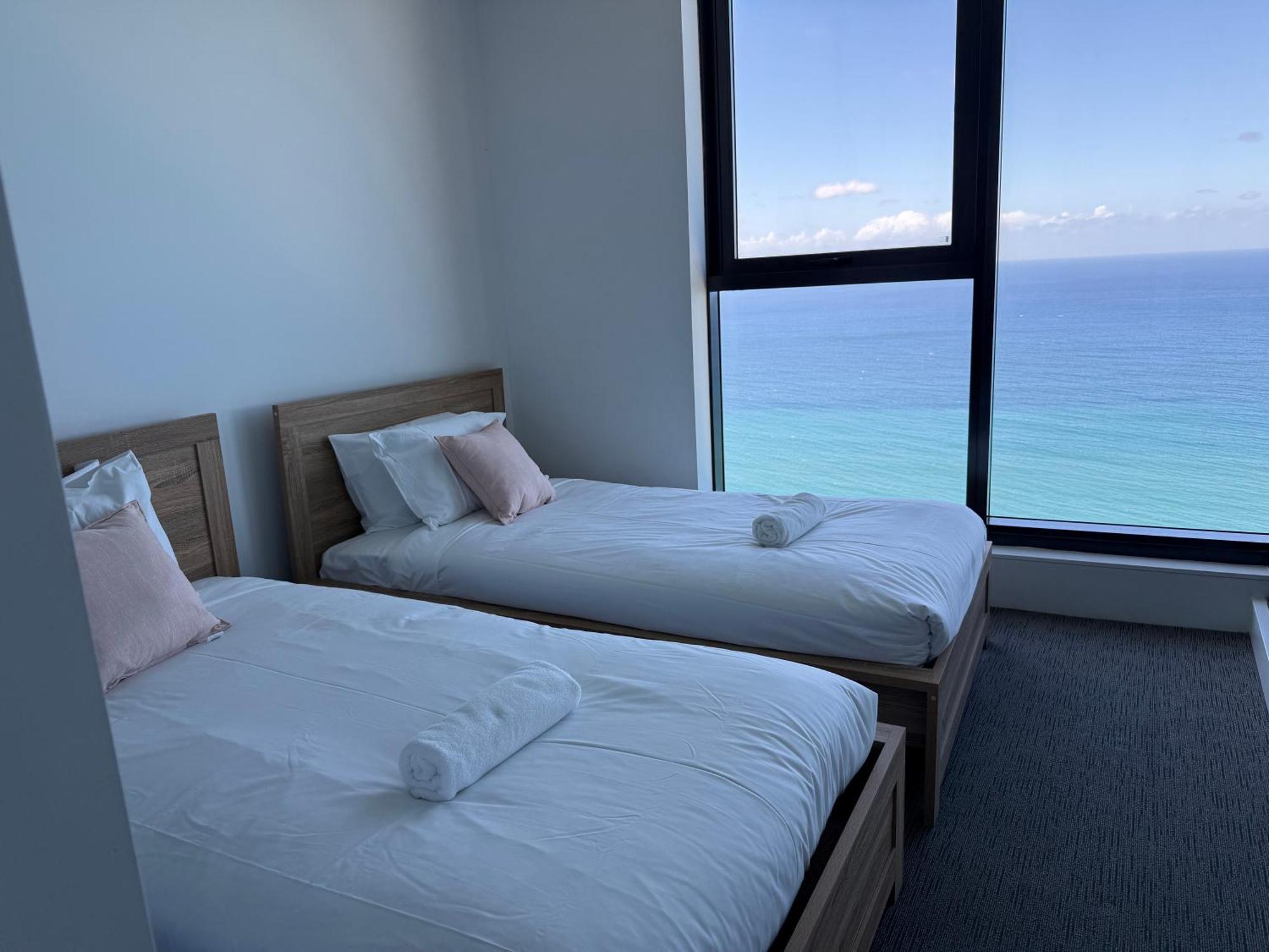 Surfers Paradise New Beachfront Apartments Gold Coast Dış mekan fotoğraf
